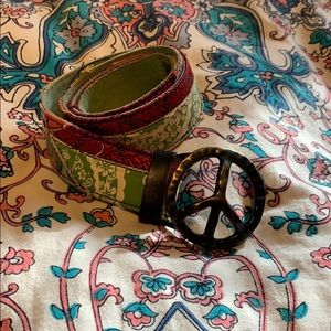 Lucky brand peace sign belt